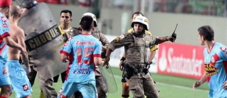 Copa Libertadores: Jucatori argentinieni retinuti dupa incidente cu politia braziliana